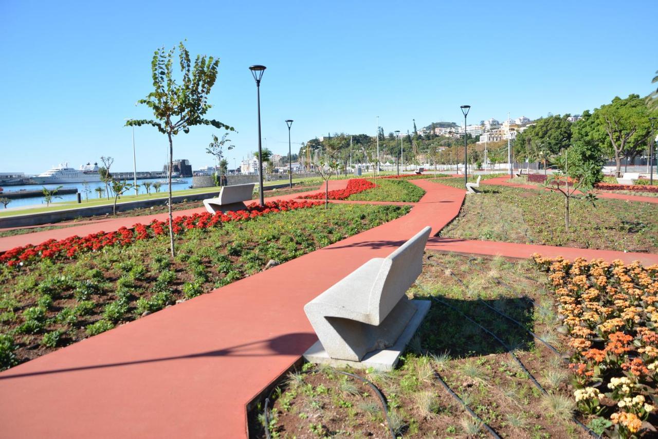 Central Suite In Funchal 3N Luaran gambar